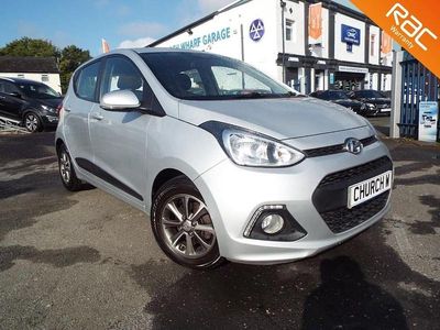 Silver Used 2014 Hyundai i10 Premium Hatchback | £4,295 (Fair price)