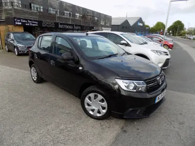 Używany Dacia Sandero Essentiel 2019 Czarny Hatchback