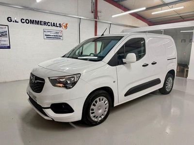 White Used 2021 Vauxhall Combo Sportive MPV | £10,480 (Good price)