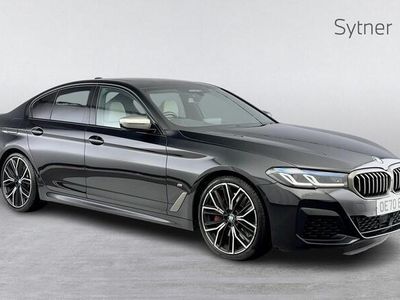 BMW M550