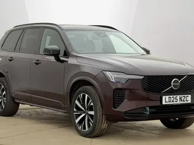 Used Volvo XC90 Plus 455 HP (334 kW) 2025 Red SUV