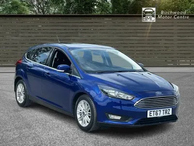 Used Ford Focus Zetec 125 HP (91 kW) 2018 Blue Hatchback
