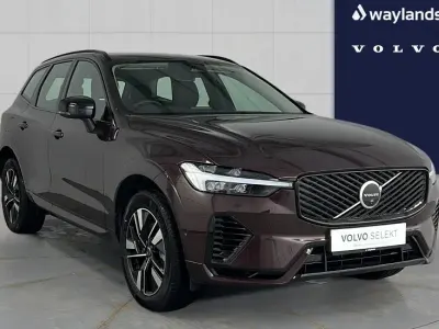 Used Volvo XC60 Plus 345 HP (253 kW) 2026 Red SUV