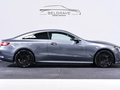 Begagnad Mercedes E220 AMG Line Premium 2020 Grå Sportkupé