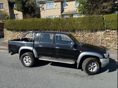 Used Toyota HiLux 2002 Black Pickup