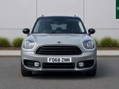 Used Mini Cooper Countryman Classic 134 HP (98 kW) 2019 Grey SUV