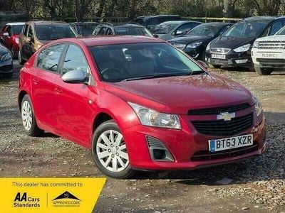 Used Chevrolet Cruze LS 2014 Red Hatchback