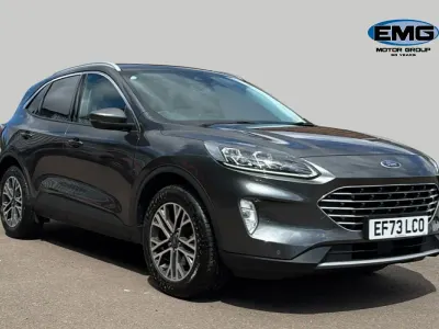Käytetty Ford Kuga Titanium 150 HP (110 kW) 2023 Harmaa Katumaasturi