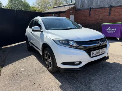 Second-hand Honda HR-V EX 120 CP (88 kW) 2016 Alb SUV