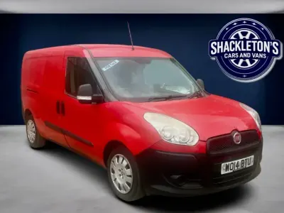Used Fiat Doblò 2014 Red MPV