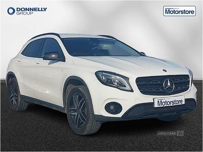 Used Mercedes GLA180 Urban 122 HP (89 kW) 2019 White SUV