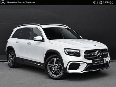 Mercedes GLB220