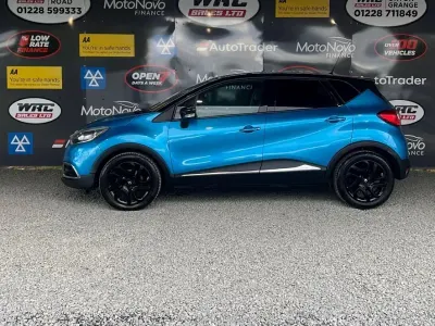Usado Renault Captur Dynamique 90 CV (66 kW) 2014 Azul SUV