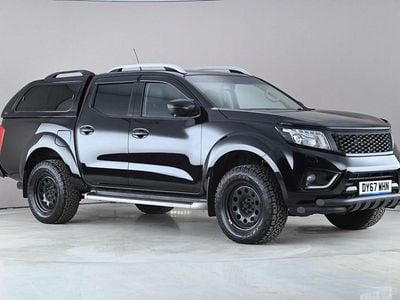 Used Nissan Navara Tekna 190 HP (139 kW) 2017 Black Pickup
