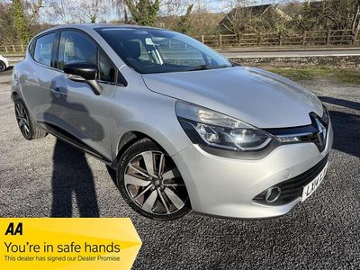 Used Renault Clio IV Dynamique 90 HP (66 kW) 2014 Silver Hatchback