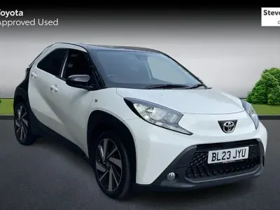 Used Toyota Aygo X 72 HP (52 kW) 2023 White SUV