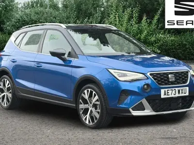 Używany Seat Arona Xperience Lux 110 KM (80 kW) 2024 Niebieski SUV