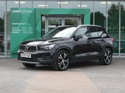 Used Volvo XC40 Inscription 163 HP (119 kW) 2020 Black SUV