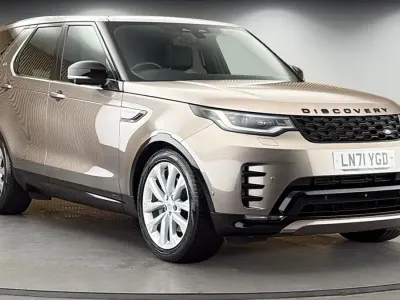 Used Land Rover Discovery 5 SE Dynamic 300 HP (220 kW) 2021 Lantau bronze SUV