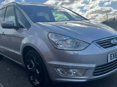 Usado Ford Galaxy Titanium X 2011 Prateado Monovolume