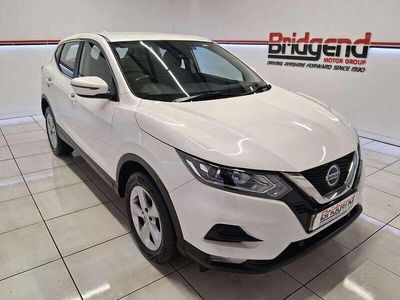 Used Nissan Qashqai Acenta Premium 2021 White SUV