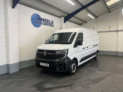 Used Renault Master 150 HP (110 kW) 2025 White MPV