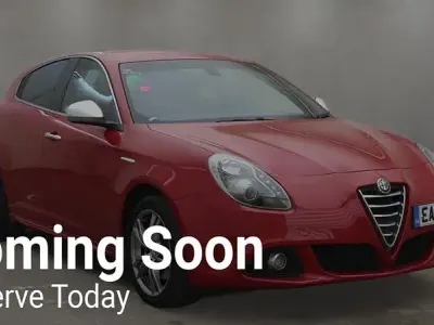 Used Alfa Romeo Giulietta Exclusive 170 HP (125 kW) 2015 Red Hatchback