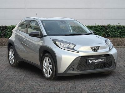 Used Toyota Aygo X PURE 72 HP (52 kW) 2022 Silver SUV
