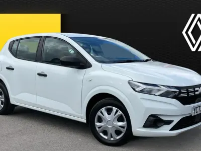 Used Dacia Sandero Essentiel 91 HP (66 kW) 2023 White Hatchback