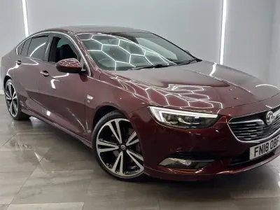 Used Vauxhall Insignia Elite 260 HP (191 kW) 2018 Red Hatchback