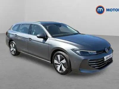 Begagnad VW Passat Life 204 HK (150 kW) 2025 Grå Kombi