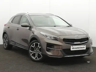 Used Kia XCeed 2020 Brown SUV