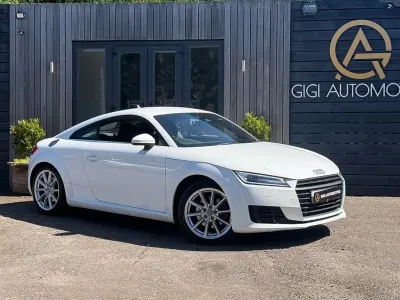 Begagnad Audi TT Sport 230 HK (169 kW) 2015 Vit Sportkupé