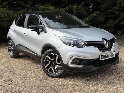 Used Renault Captur Iconic 90 HP (66 kW) 2018 Silver/black SUV