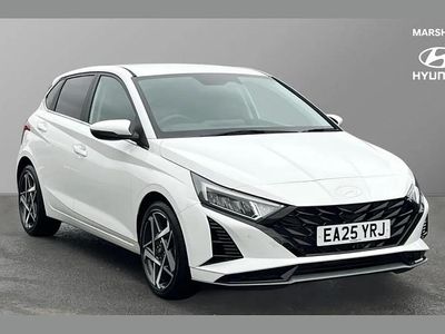 Used Hyundai i20 Premium 99 HP (72 kW) 2025 White Hatchback