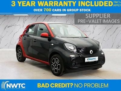 Used Smart ForFour Premium 90 HP (66 kW) 2018 Red Hatchback