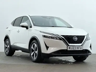 Used Nissan Qashqai N-Connecta 140 HP (102 kW) 2023 White SUV