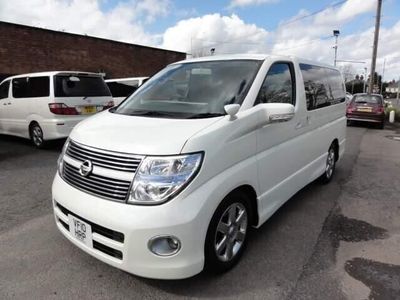 used Nissan Elgrand HIGHWAY STAR LEATHER BIMTA CERT