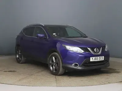 Used Nissan Qashqai N-Vision 110 HP (80 kW) 2016 Blue SUV