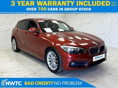 Begagnad BMW 118 Sport Line 136 HK (100 kW) 2018 Orange Halvkombi
