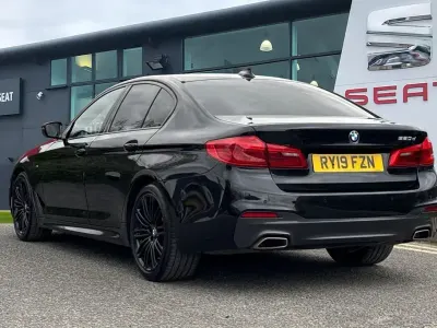 Begagnad BMW 520 M Sport 2019 Svart Sedan