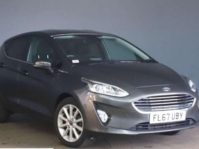 Used Ford Fiesta Titanium 100 HP (73 kW) 2017 Grey Hatchback