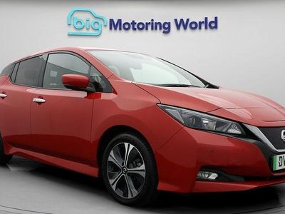 Used Nissan Leaf N-Connecta 110 kW (150 HP) 2021 Red Hatchback