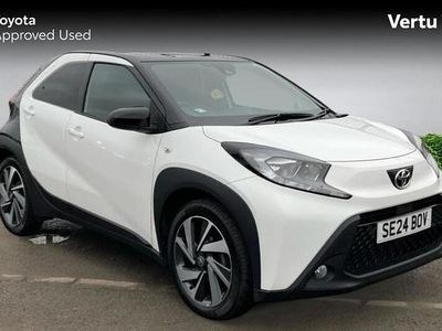 Used Toyota Aygo X 72 HP (52 kW) 2024 White SUV