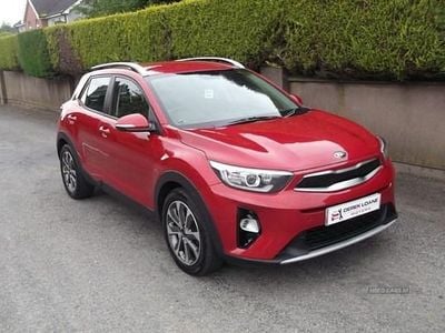 Used Kia Stonic 108 HP (79 kW) 2018 Red SUV