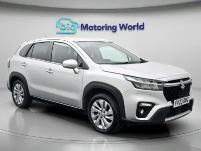 Used Suzuki SX4 S-Cross 129 HP (94 kW) 2023 Silver SUV