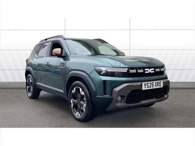 Green Used 2025 Dacia Duster Extreme SUV | £23,964 (Fair price)