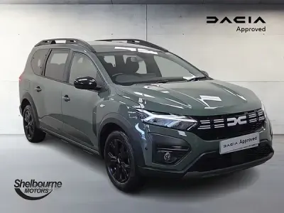 Used Dacia Jogger Extreme 110 HP (80 kW) 2023 Green MPV