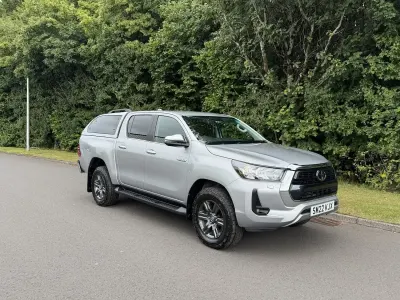 Used Toyota HiLux 150 HP (110 kW) 2022 Silver Pickup