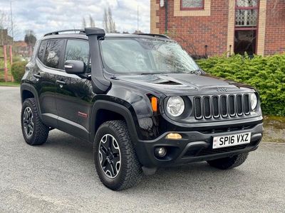 Used Jeep Renegade Trailhawk 2016 Black SUV